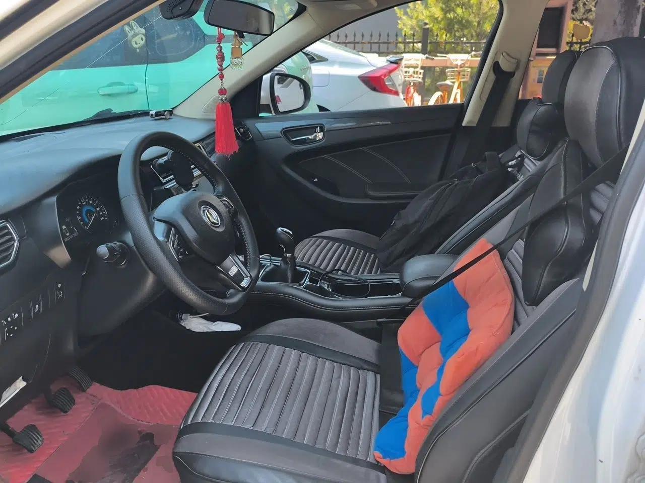 Dongfeng Fengon 580 2017 1.5T Manual Luxury Model — миниатюра 15