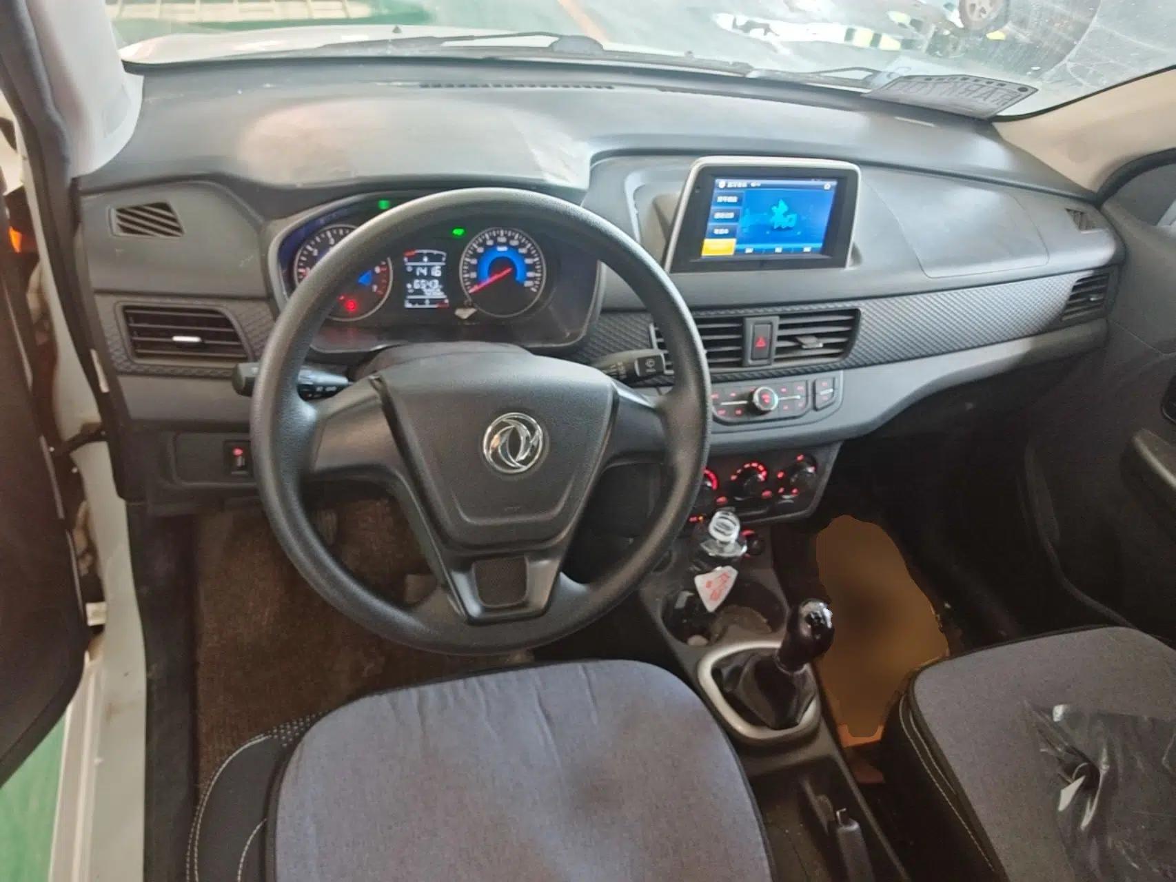 Dongfeng Fengon 330 2019 1.5L 330S Manual Luxury Van China VI Standard — миниатюра 12