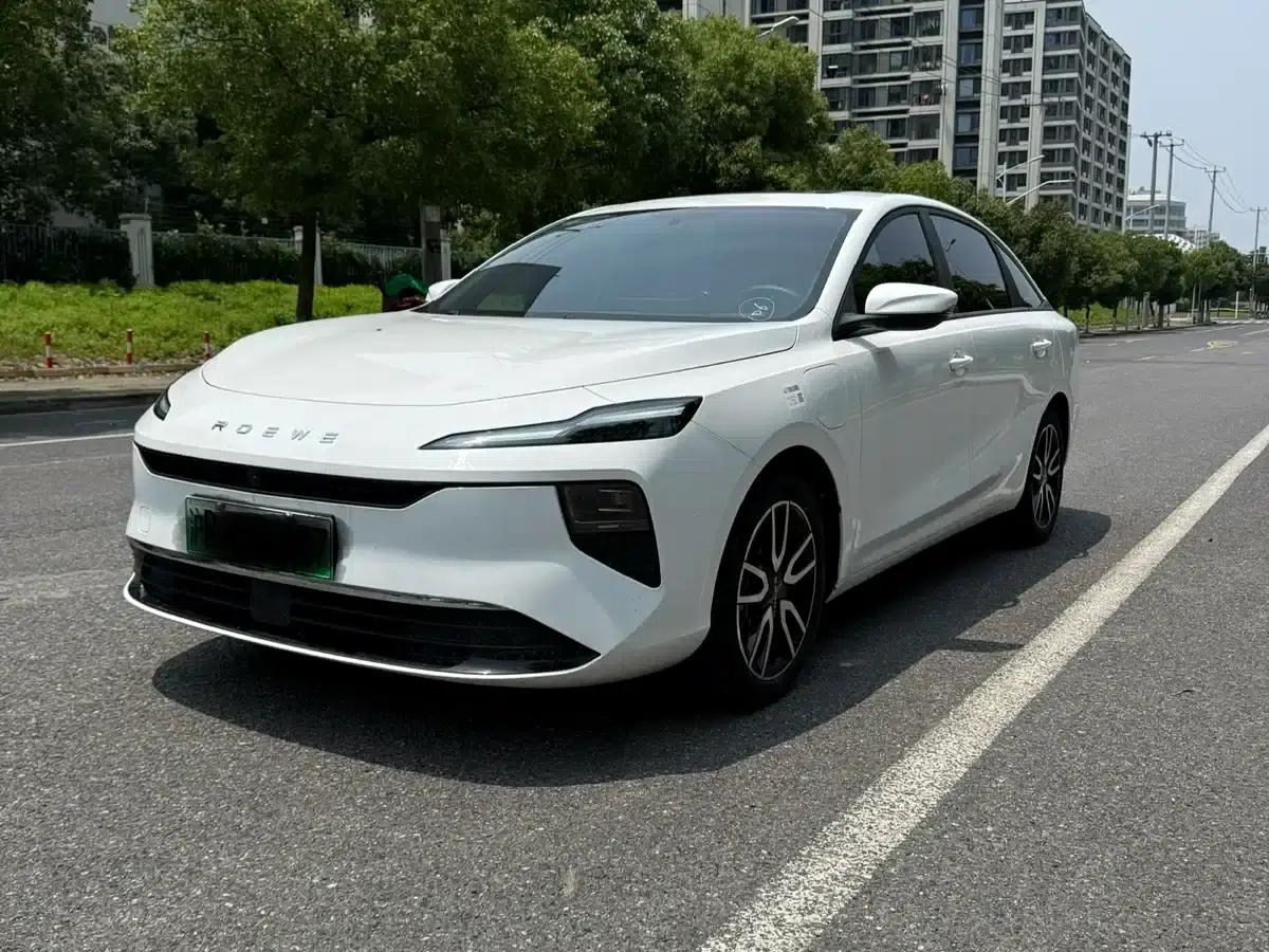 Roewe D6 2025 520km Comfort Edition — миниатюра 1