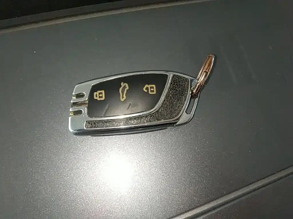 Roewe i6 MAX 2020 300TGI Automatic Cool Edition — миниатюра 9