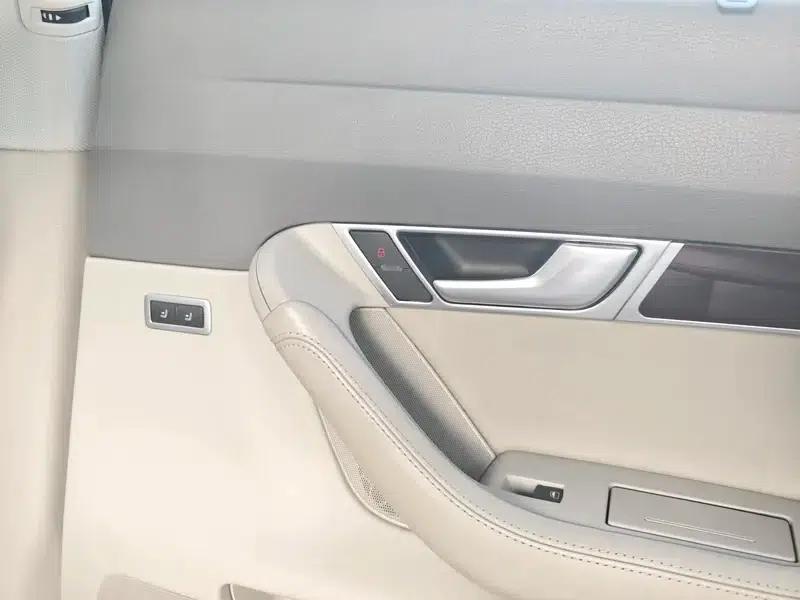Audi A6L 2010 3.0 TFSI quattro Luxury — миниатюра 12