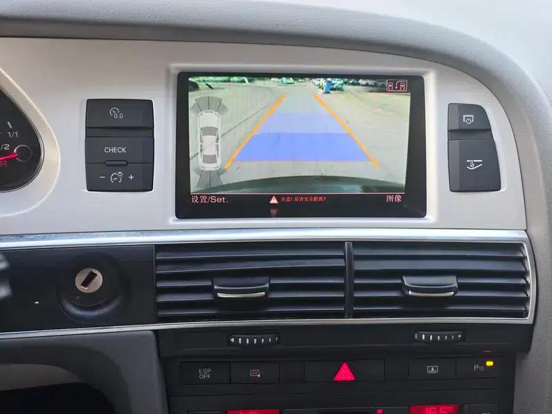 Audi A6L 2010 3.0 TFSI quattro Luxury — миниатюра 21