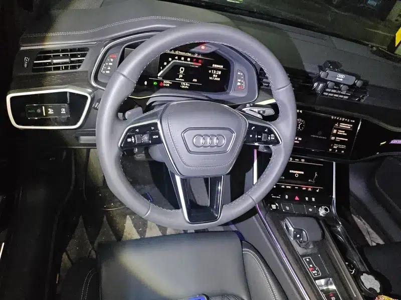 Audi A6L 2026 45 TFSI quattro Premium Dynamic Edition — миниатюра 11