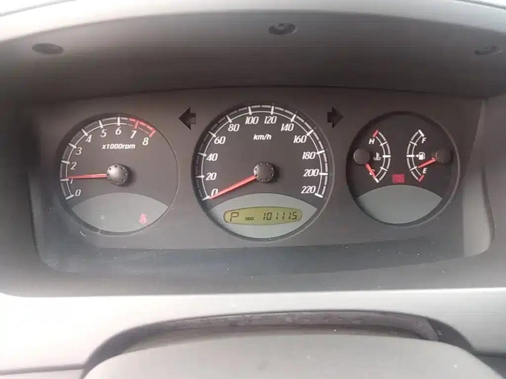 Roewe W5 2014 1.8T 4WD Automatic Luxury Special Edition — миниатюра 12
