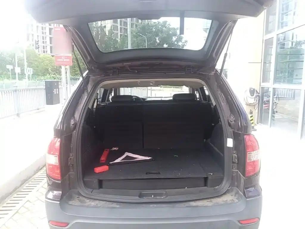 Roewe W5 2014 1.8T 4WD Automatic Luxury Special Edition — миниатюра 19