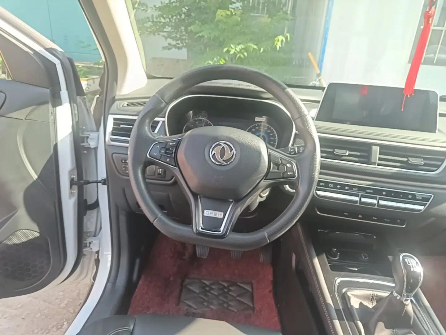 Dongfeng Fengon 580Pro 2020 220T Manual Yuling Edition — миниатюра 13