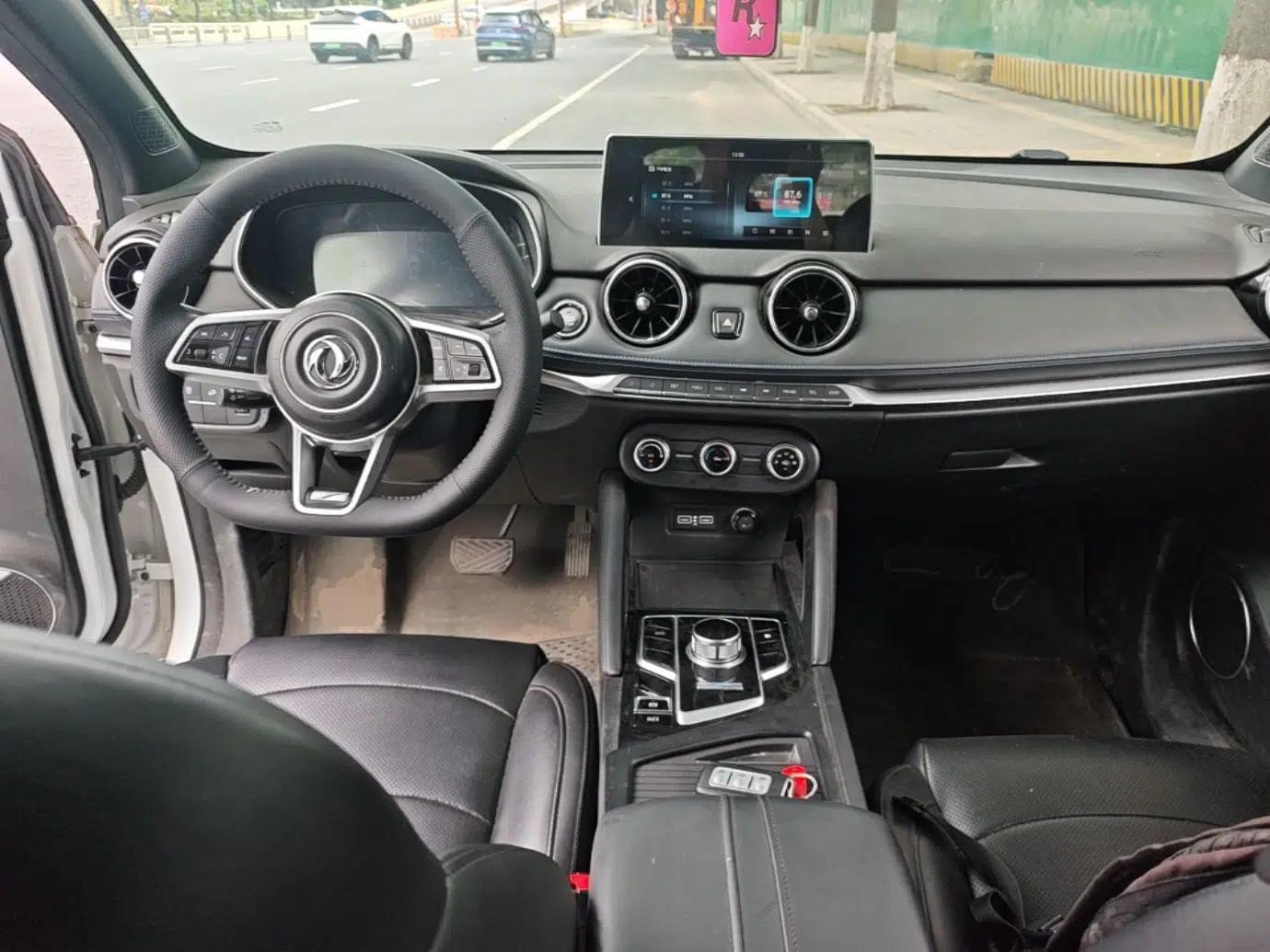 Dongfeng Fengon E3 2019 EVR Range-Extended Smart Model — миниатюра 12