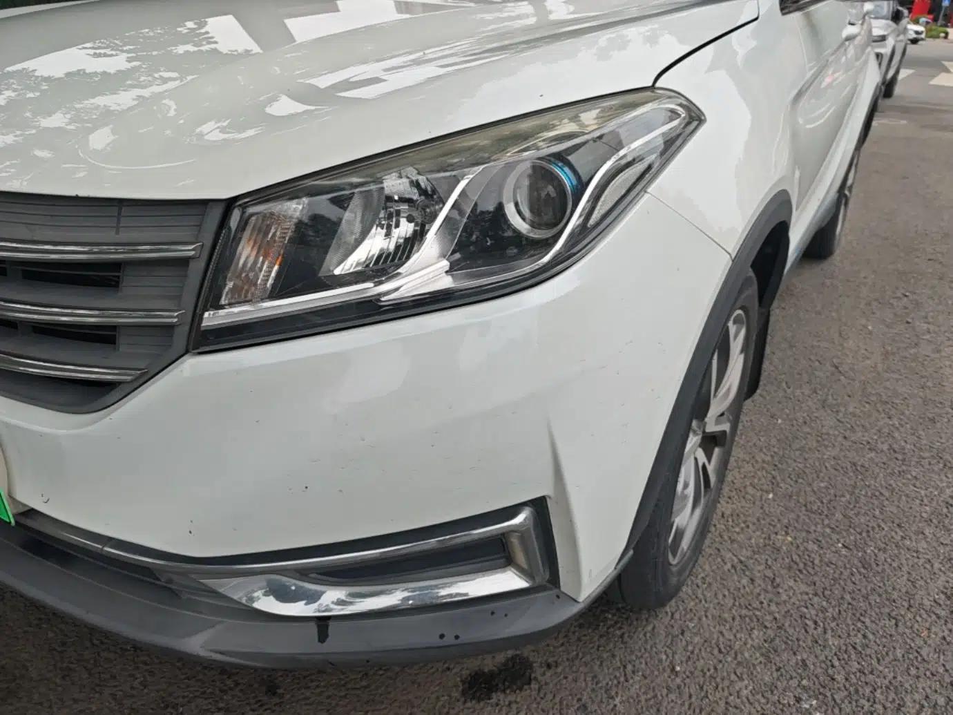 Dongfeng Fengon E3 2019 EVR Range-Extended Smart Model — миниатюра 8