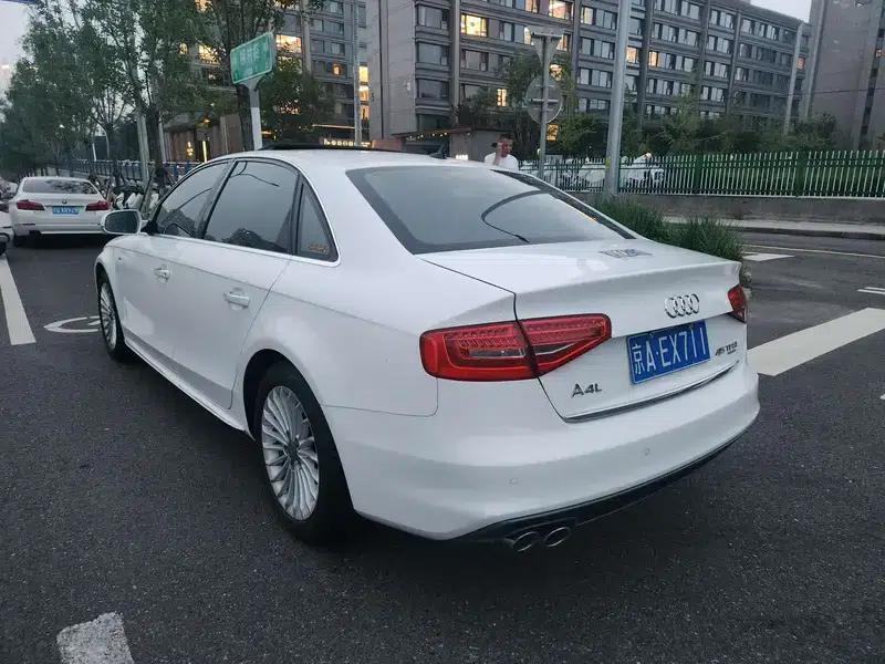 Audi A4L 2016 35 TFSI Classic Edition S line Comfort — миниатюра 5