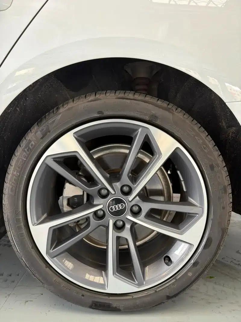 Audi A4L 2023 40 TFSI Fashion Dynamic Edition — миниатюра 7