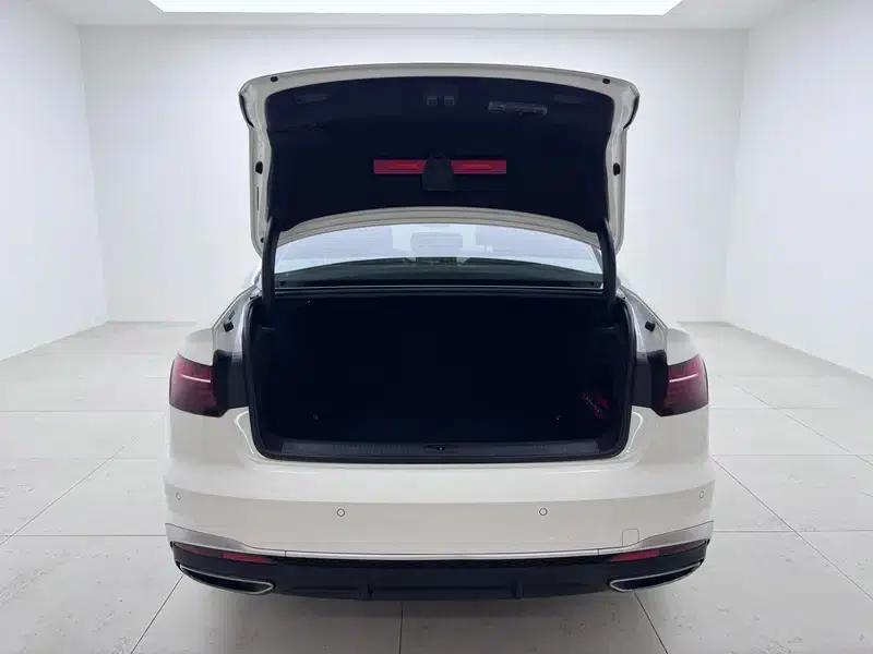Audi A4L 2023 40 TFSI Fashion Dynamic Edition — миниатюра 20
