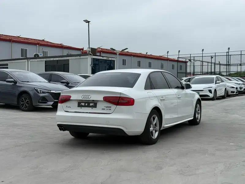 Audi A4L 2015 35 TFSI Automatic Standard Edition — миниатюра 7