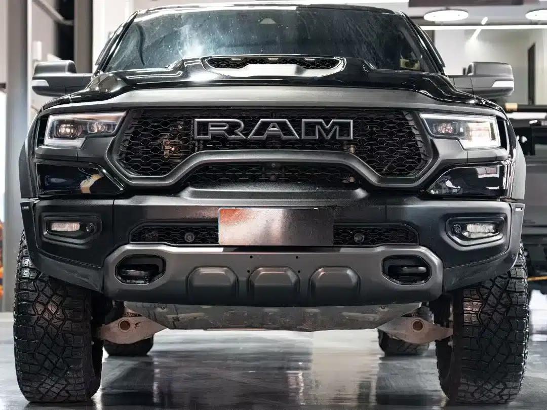 RAM Trucks Tyrannosaurus Rex 2023 6.2L Automatic — миниатюра 2