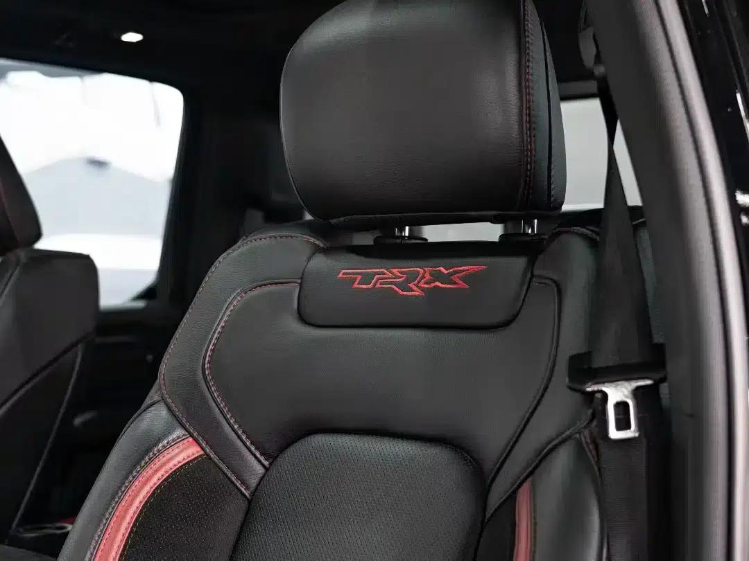 RAM Trucks Tyrannosaurus Rex 2023 6.2L Automatic — миниатюра 6