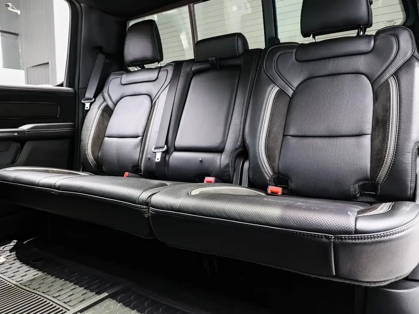 RAM Trucks Tyrannosaurus Rex 2022 6.2T Automatic — миниатюра 12