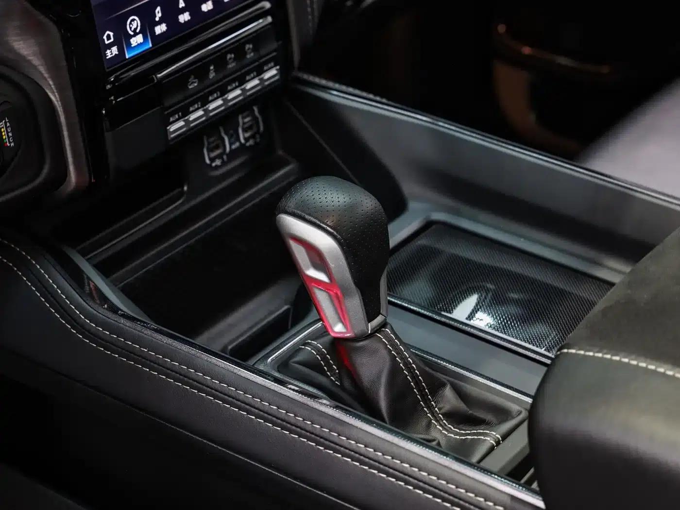 RAM Trucks Tyrannosaurus Rex 2022 6.2T Automatic — миниатюра 19