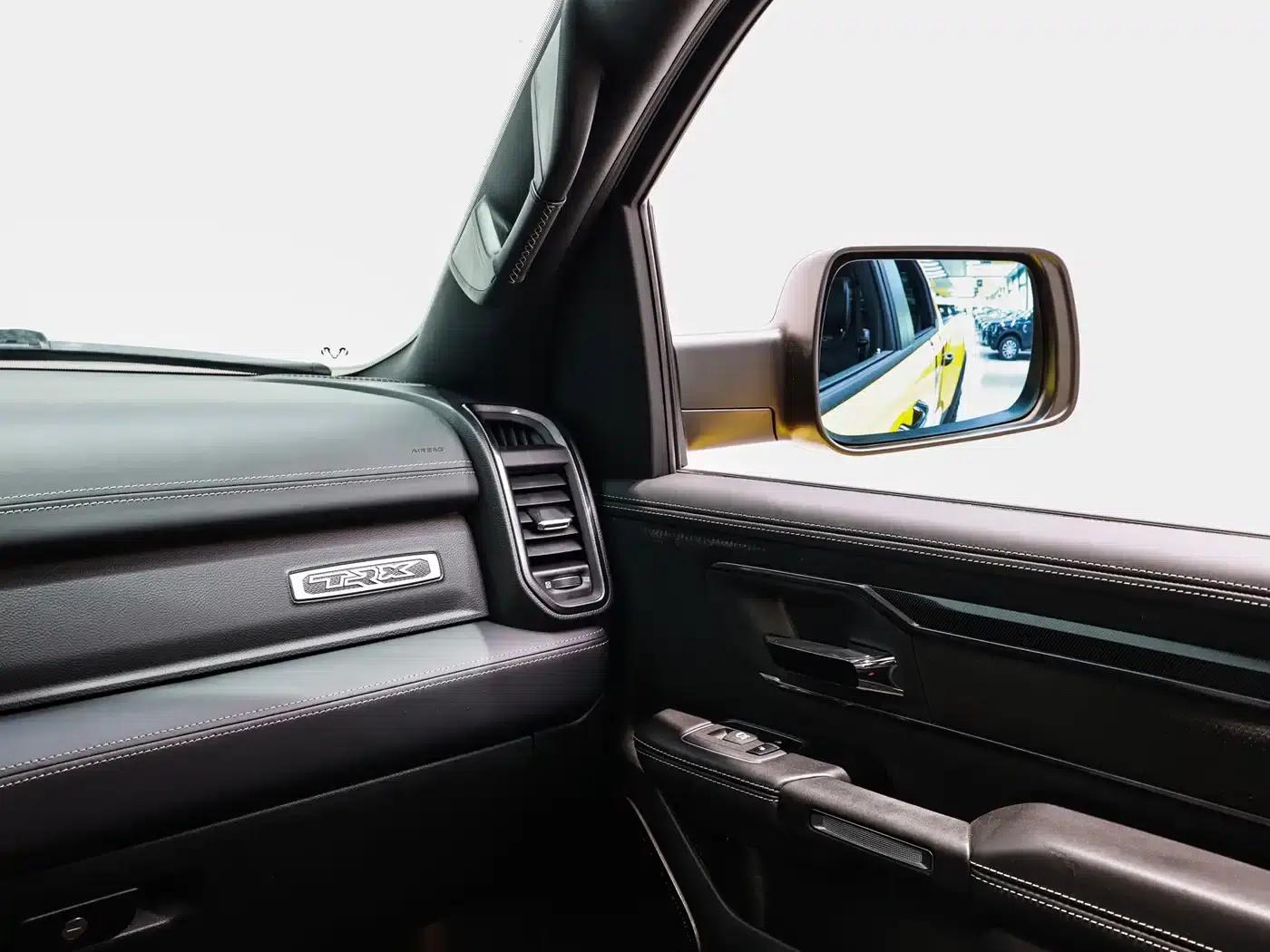 RAM Trucks Tyrannosaurus Rex 2022 6.2T Automatic — миниатюра 20