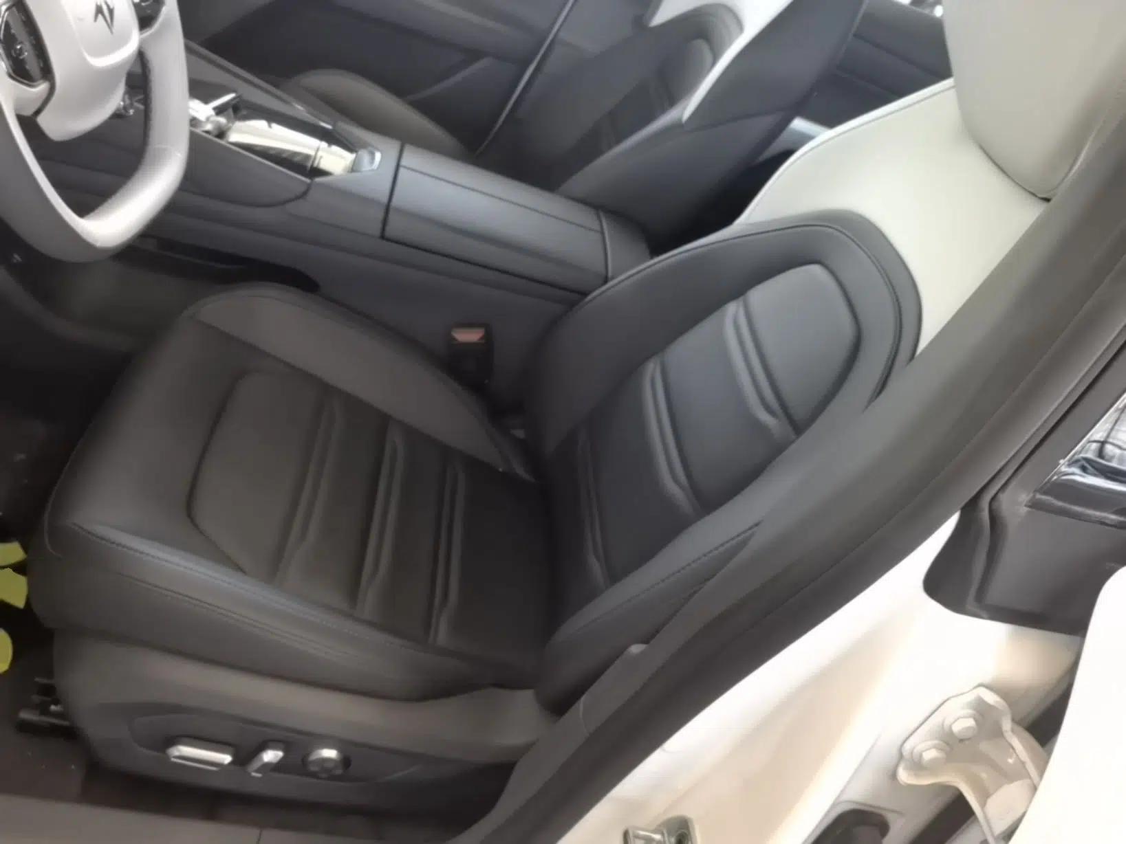 Dongfeng eπ eπ007 2024 Range-Extended 200 RuYi Edition — миниатюра 20