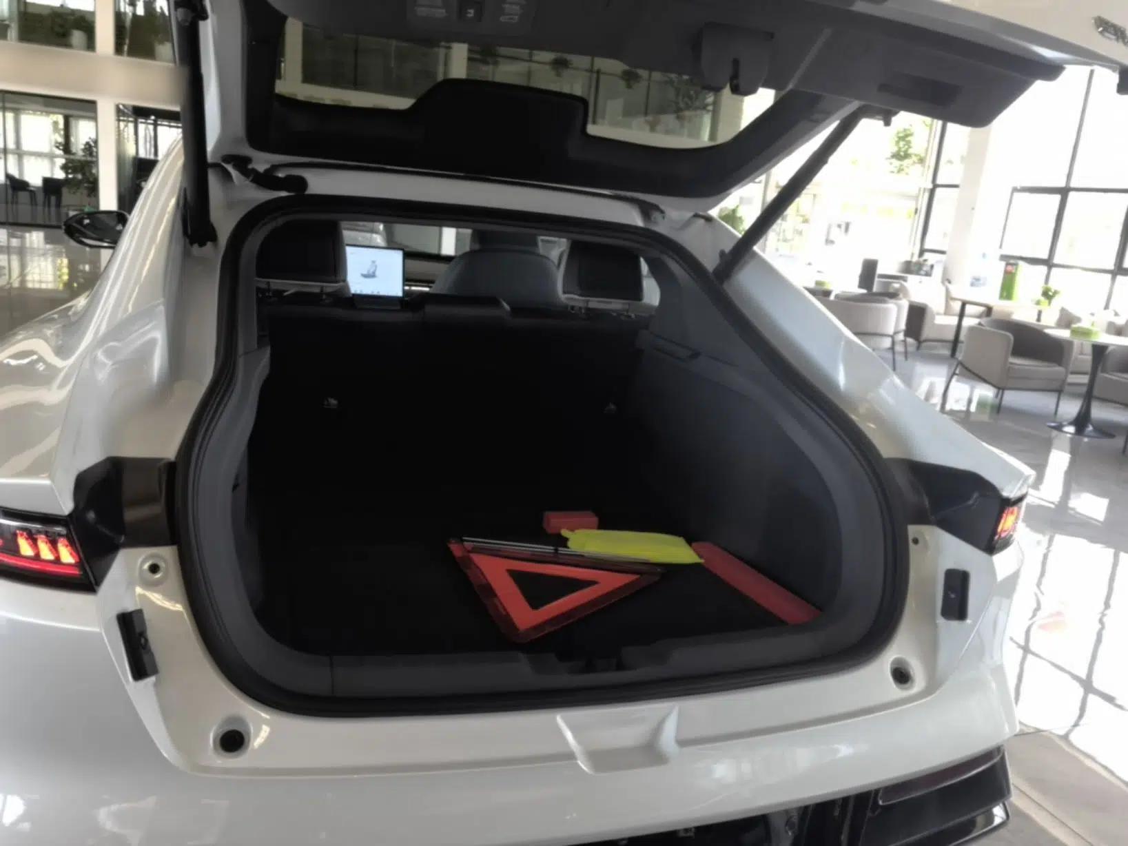 Dongfeng eπ eπ007 2024 Range-Extended 200 RuYi Edition — миниатюра 22