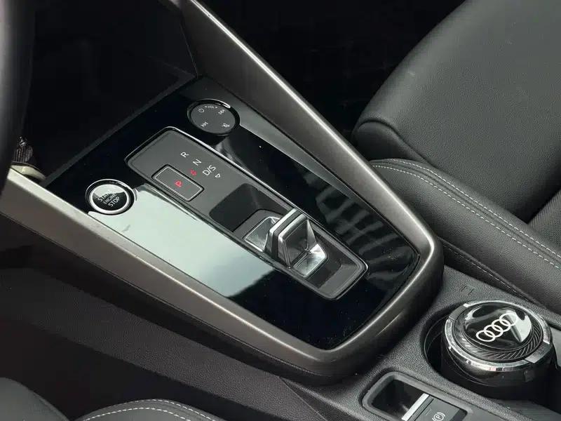 2024 Audi A3 A3L Limousine 35 TFSI Fashionable Elegant Model — миниатюра 14