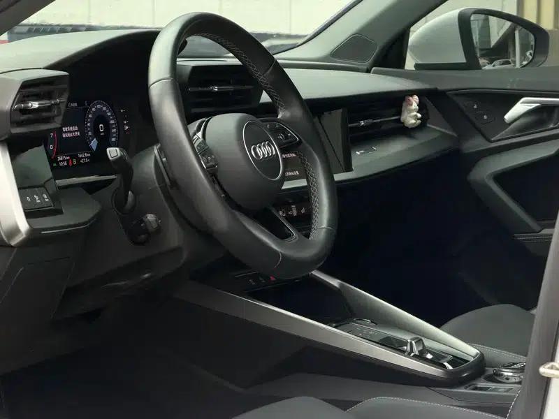 2024 Audi A3 A3L Limousine 35 TFSI Fashionable Elegant Model — миниатюра 15