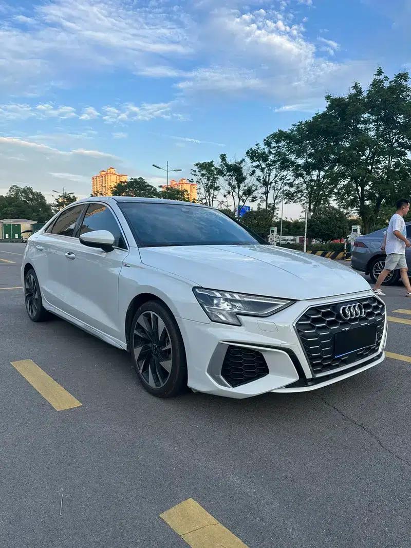 2021 Audi A3 A3L Limousine 35 TFSI Luxury Sport — миниатюра 3