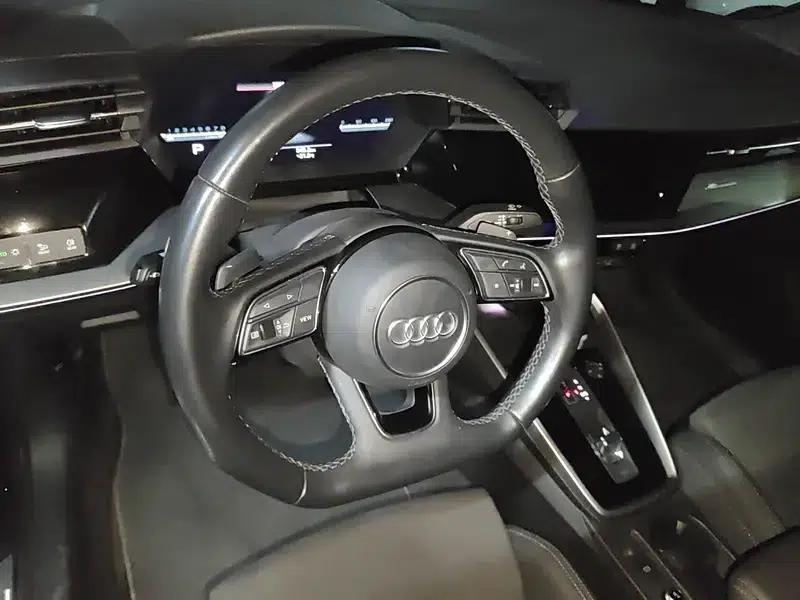 2024 Audi A3 A3L Limousine 35 TFSI Luxury Sport — миниатюра 11