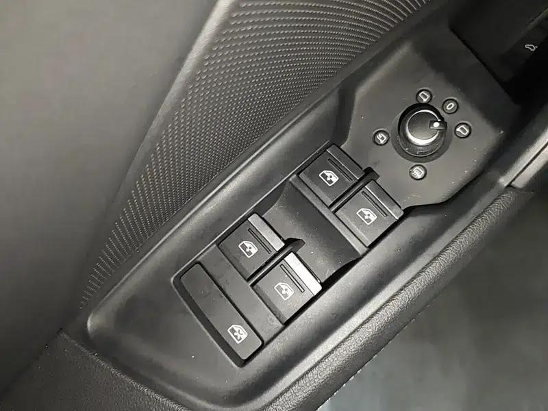 2024 Audi A3 A3L Limousine 35 TFSI Luxury Sport — миниатюра 15