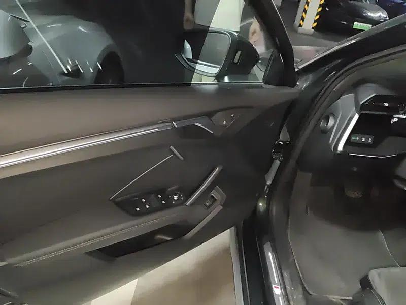 2024 Audi A3 A3L Limousine 35 TFSI Luxury Sport — миниатюра 16