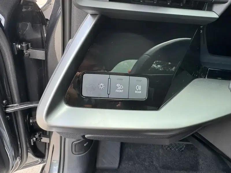 2023 Audi A3 A3L Limousine 35 TFSI Progressive Sport — миниатюра 16