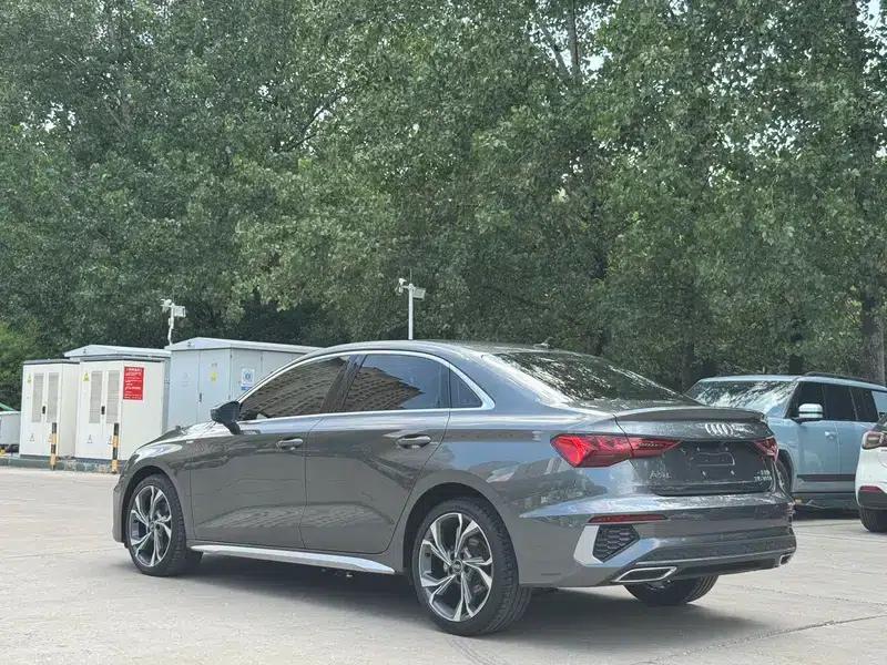 2023 Audi A3 A3L Limousine 35 TFSI Progressive Sport — миниатюра 4
