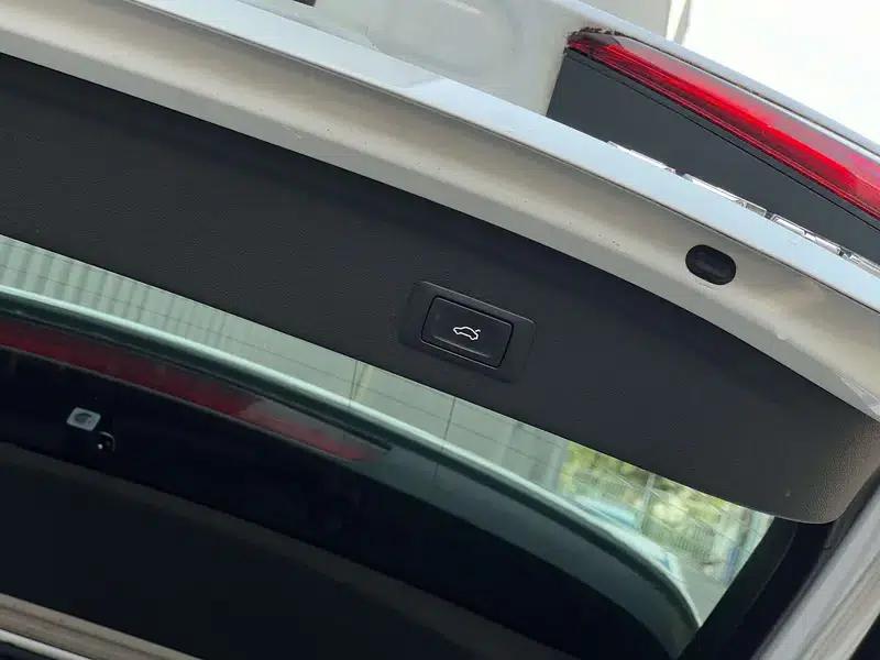 Audi A3 2022 Sportback 35 TFSI Fashionable Elegant Model — миниатюра 14