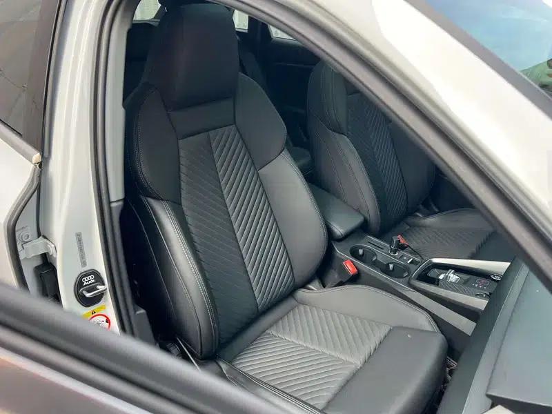 Audi A3 2022 Sportback 35 TFSI Fashionable Elegant Model — миниатюра 20