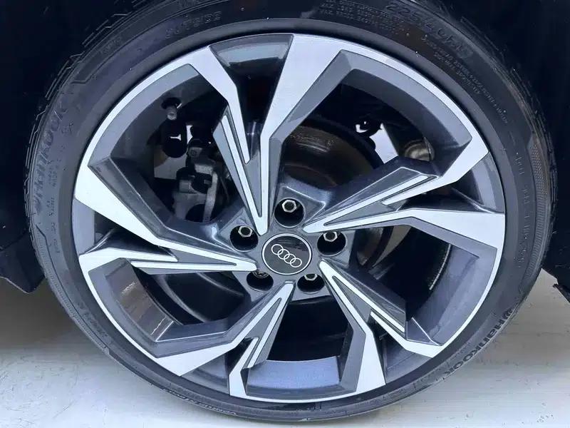 2022 Audi A3 A3L Limousine 35 TFSI Luxury Sport — миниатюра 13