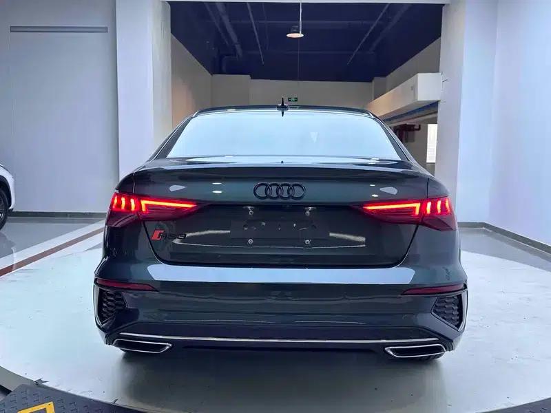 2022 Audi A3 A3L Limousine 35 TFSI Luxury Sport — миниатюра 6