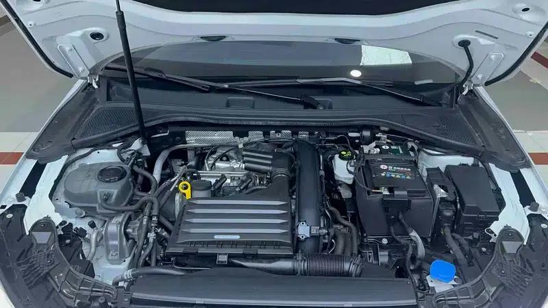 Audi A3 2021 Sportback 35 TFSI Luxury Sport — миниатюра 8