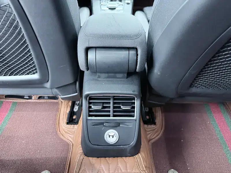 Audi A3 2018 30th Anniversary Edition Limousine 35 TFSI Sport — миниатюра 8