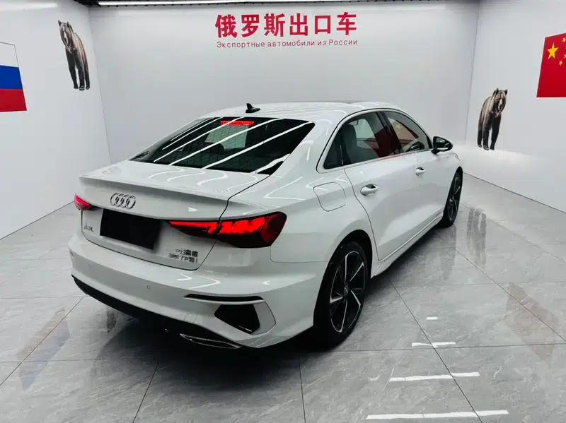 2022 Audi A3 A3L Limousine 35 TFSI Fashion Sport — миниатюра 6