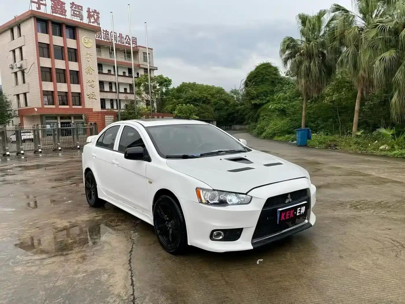Lancer EX 2013 Fashion Edition 1.8L CVT Comfort — миниатюра 2