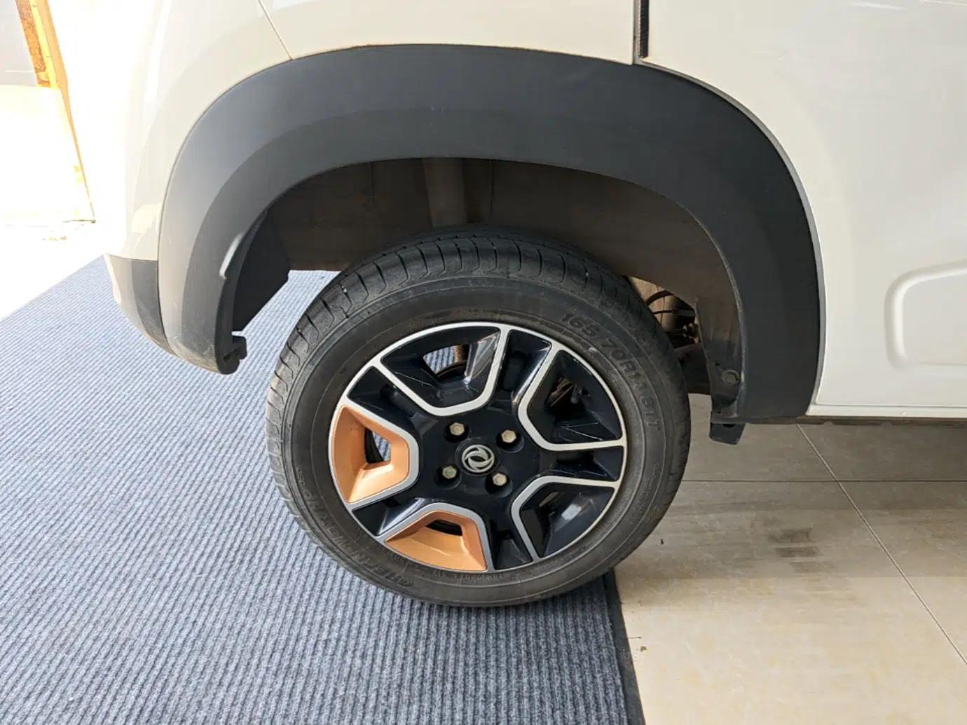 Dongfeng NAMMI EX1 2023 PRO Light Wind Edition Lightning Model — миниатюра 16