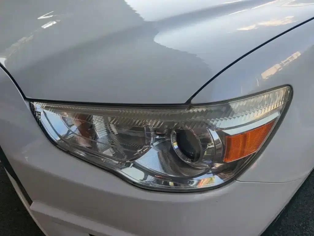 2013 ASX 2.0L CVT 4WD Premium Edition — миниатюра 24