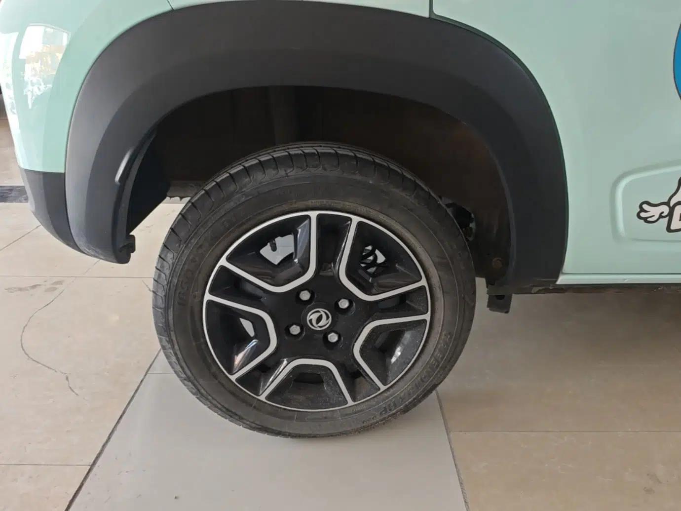 Dongfeng NAMMI BOX 2022 Chasing Wind Edition 331 km Standard Model — миниатюра 11