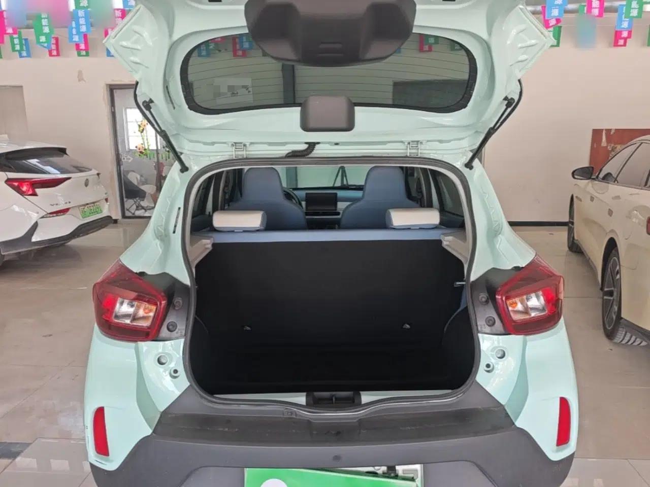 Dongfeng NAMMI BOX 2022 Chasing Wind Edition 331 km Standard Model — миниатюра 22