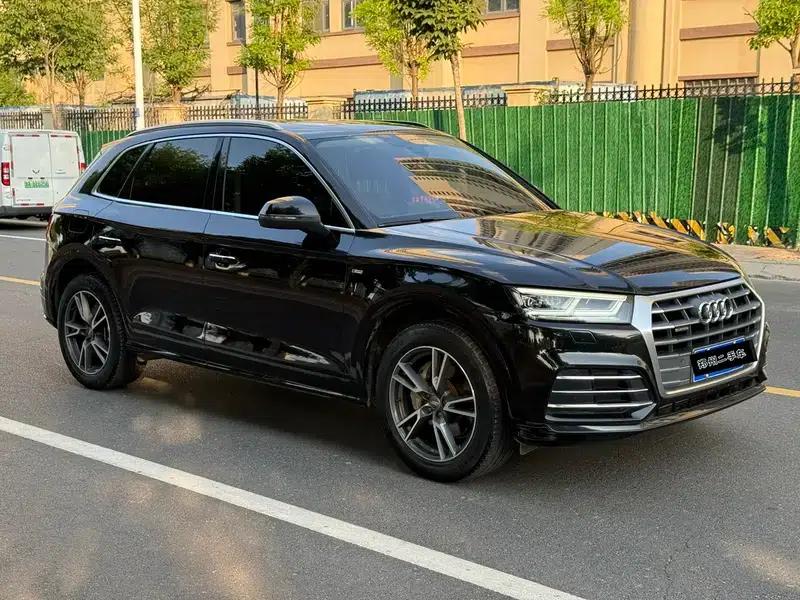 Audi Q5L 2018 40 TFSI Luxury Fashion Edition (National V Emission Standard) — миниатюра 3