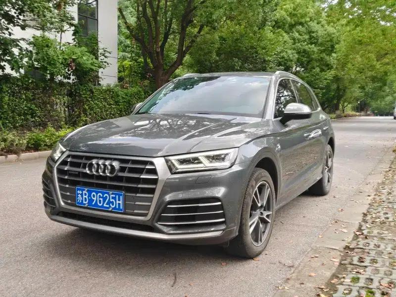 Audi Q5L 2020 Facelift 40 TFSI Luxury Fashion Edition — миниатюра 1