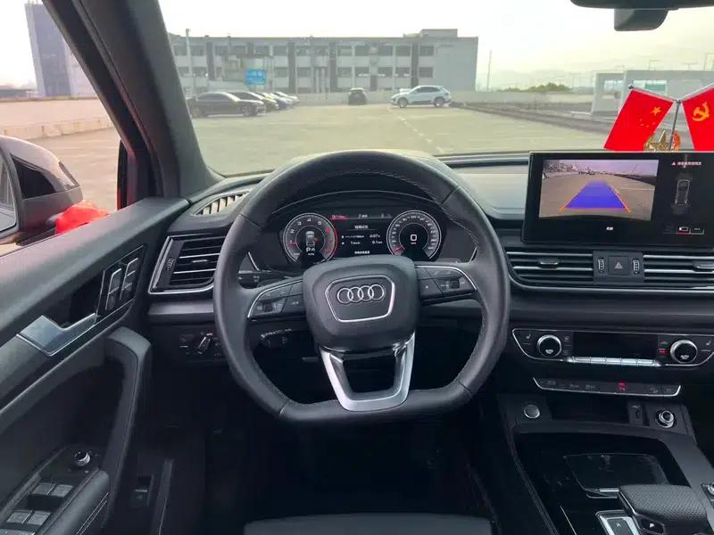 Audi Q5L 2026 quattro 45th Anniversary Edition 40TFSI Luxury Dynamic — миниатюра 12