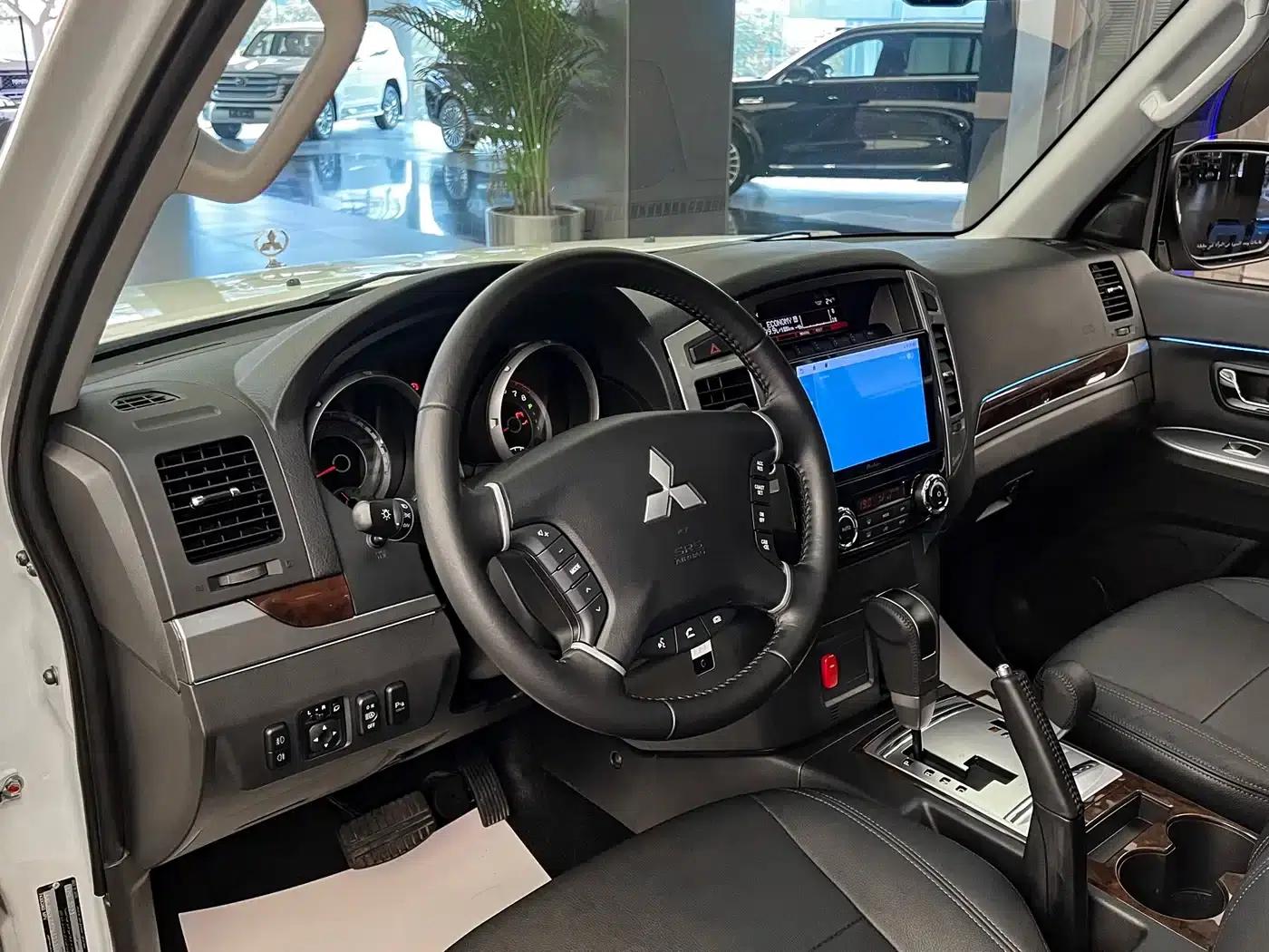 2022 Pajero V93 (Imported) 3.0L Middle East Version — миниатюра 7