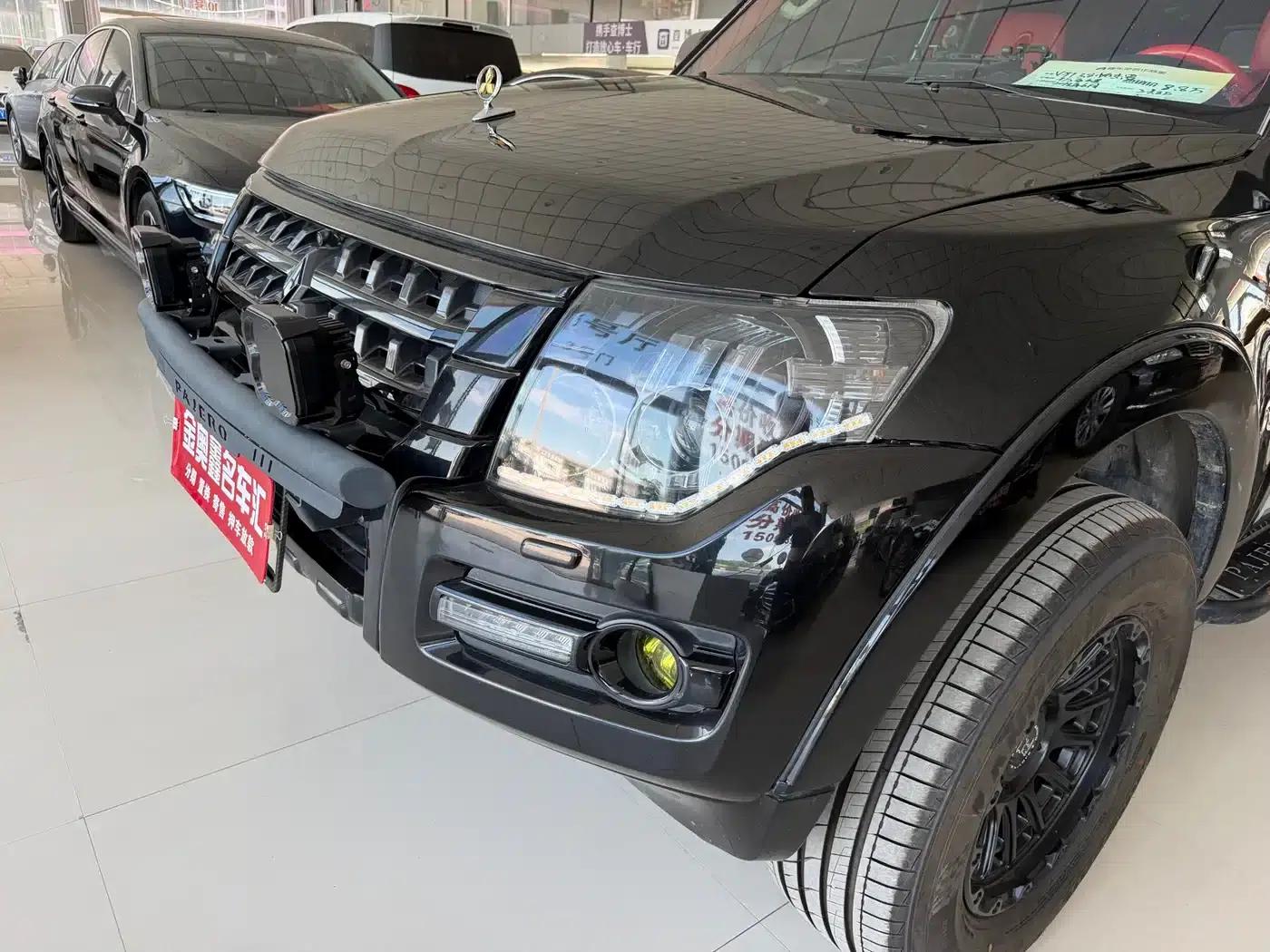 2018 Pajero (Imported) 3.8L Middle East Version — миниатюра 11