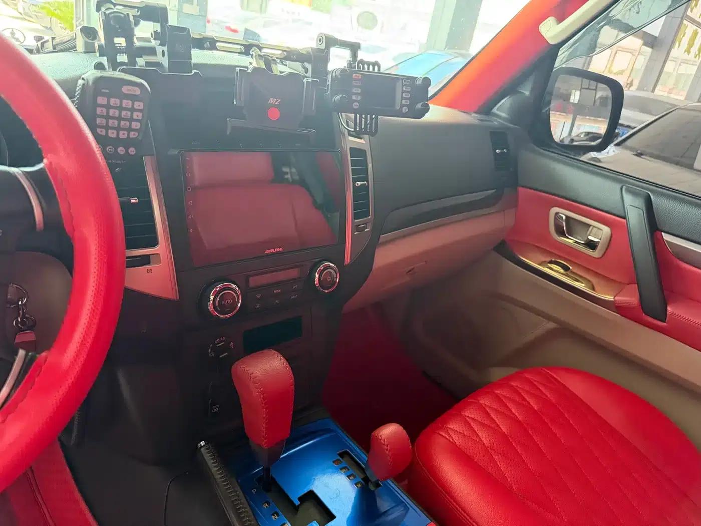 2018 Pajero (Imported) 3.8L Middle East Version — миниатюра 13