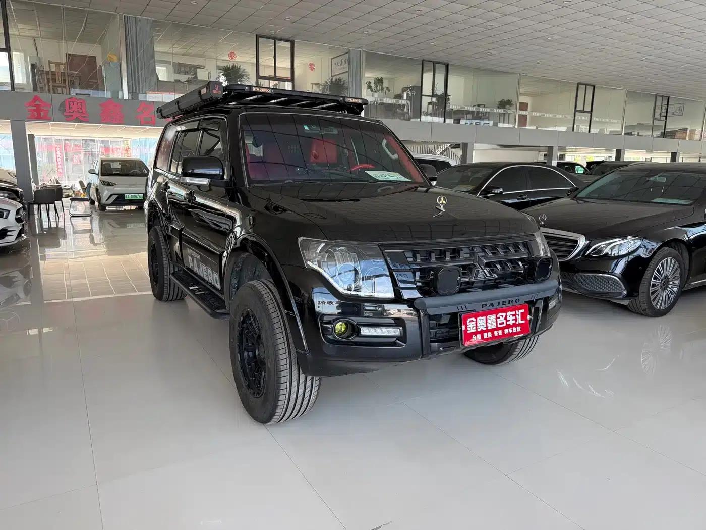 2018 Pajero (Imported) 3.8L Middle East Version — миниатюра 3